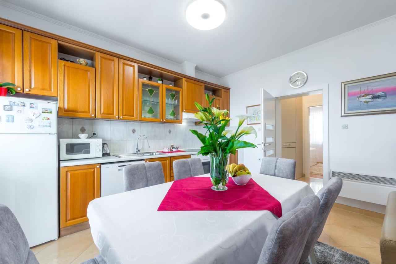 Lovely Apartment Дубровник Экстерьер фото