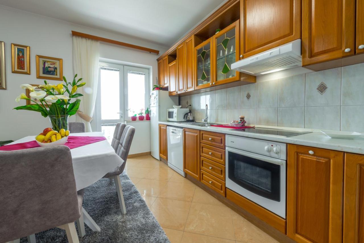 Lovely Apartment Дубровник Экстерьер фото